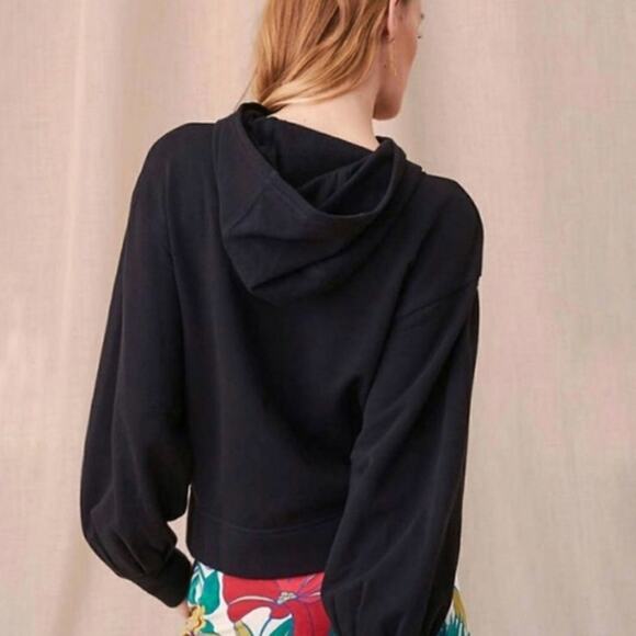 Lou & Grey Blouson Sleeve Cropped Hoodie - Picture 8 of 8